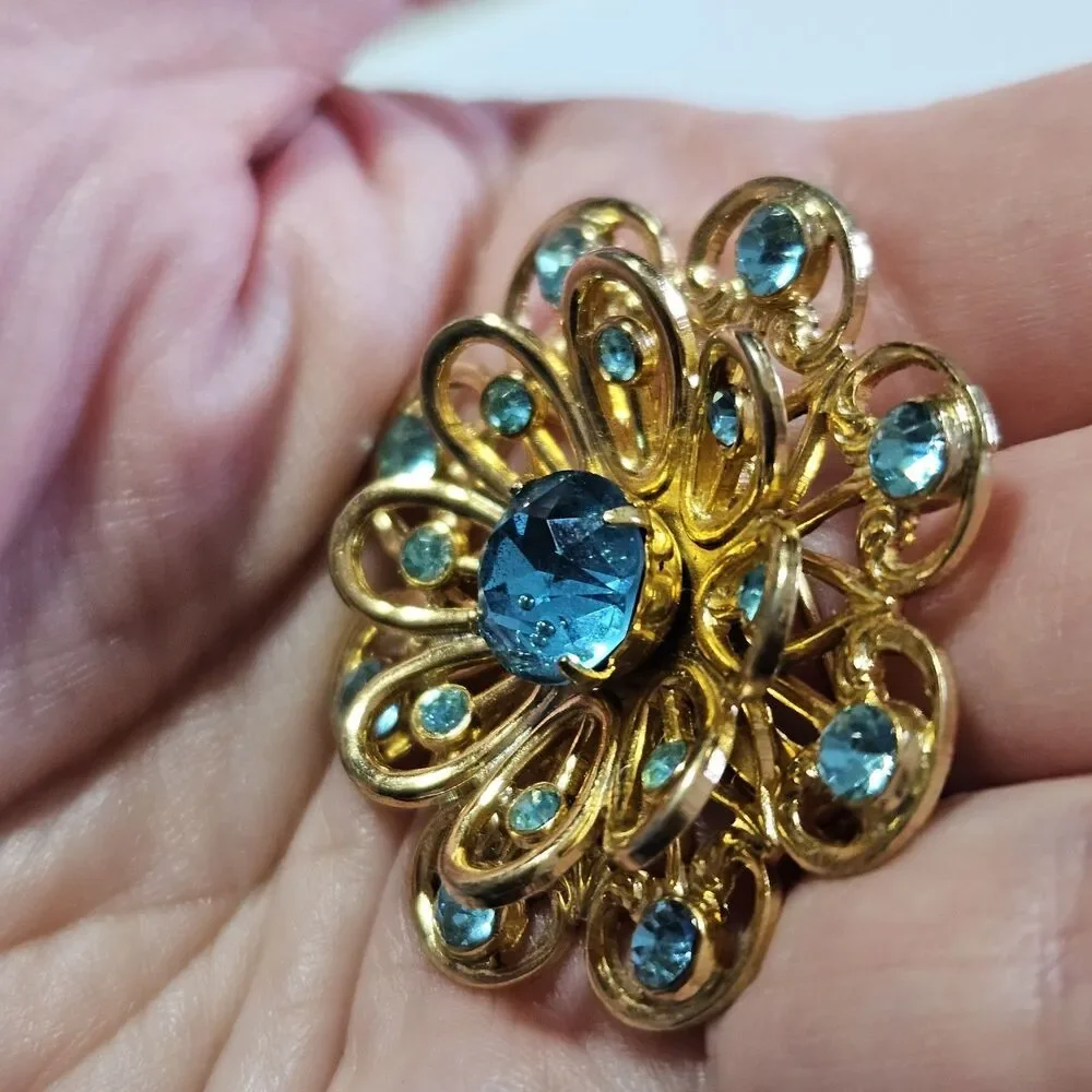 Vintage Coro Brooch Flower Blue Rhinestones Gold Tone Signed Pin